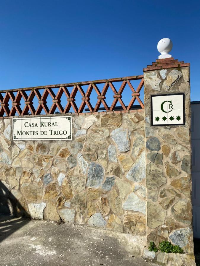 Casa Rural Montes De Trigo Jerez De Los Caballeros Exterior foto